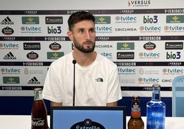 Borja Valle, en la sala de prensa de El Toralín.