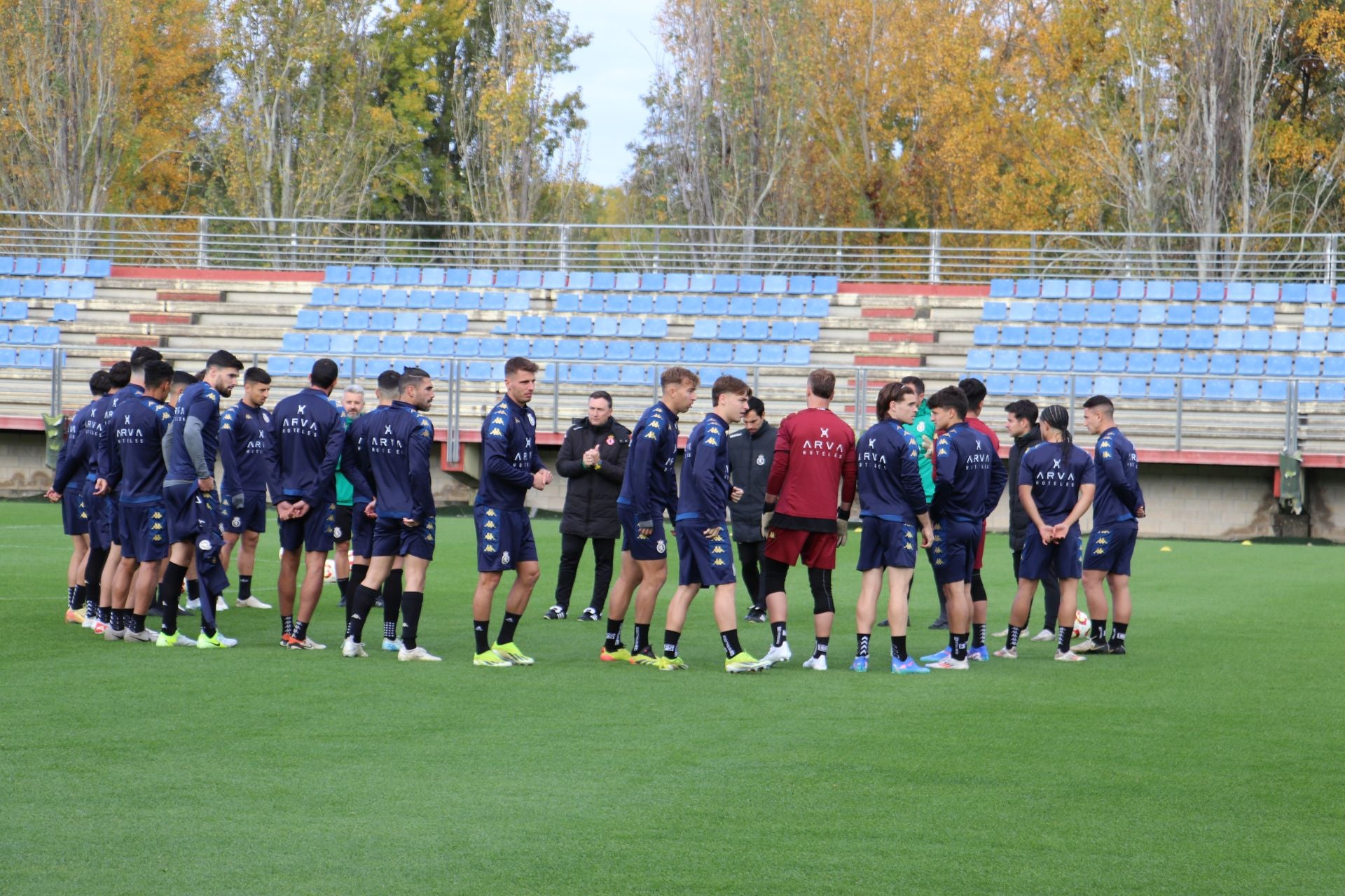 Último entrenamiento de la Cultural antes del derbi