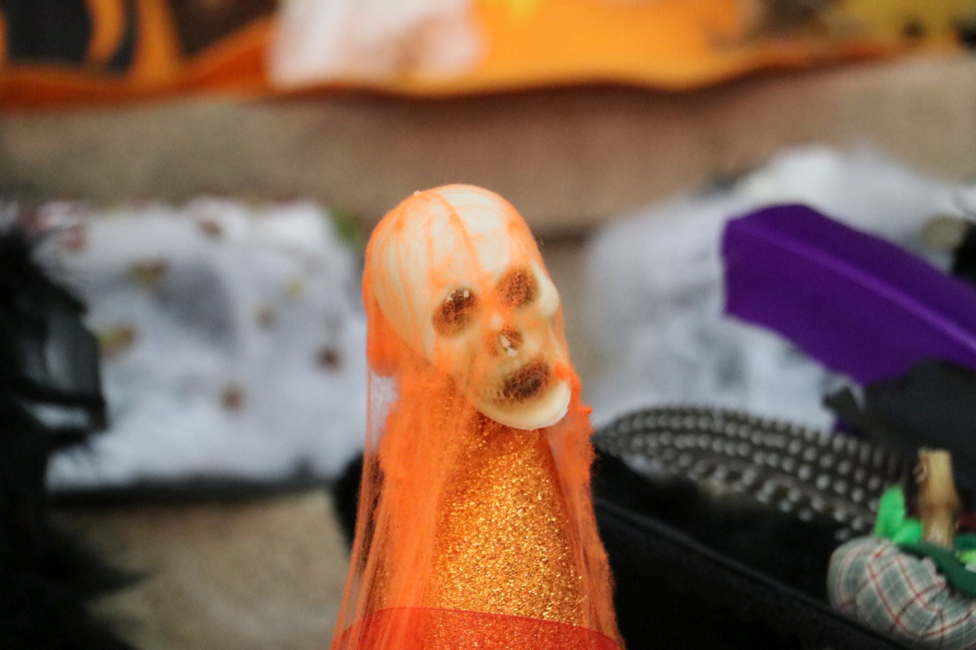 Detalle de uno de los sombreros participantes en el concurso
