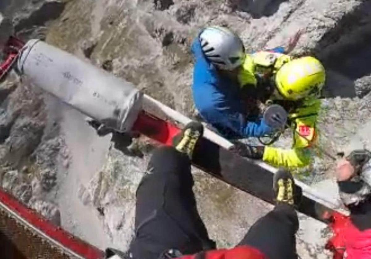 Fallece un experimentado montañero en Picos de Europa tras sufrir una caída