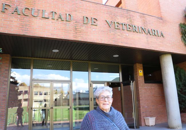 Inmaculada Díez Prieto sigue acudiendo a su Facultad de Veterinaria.