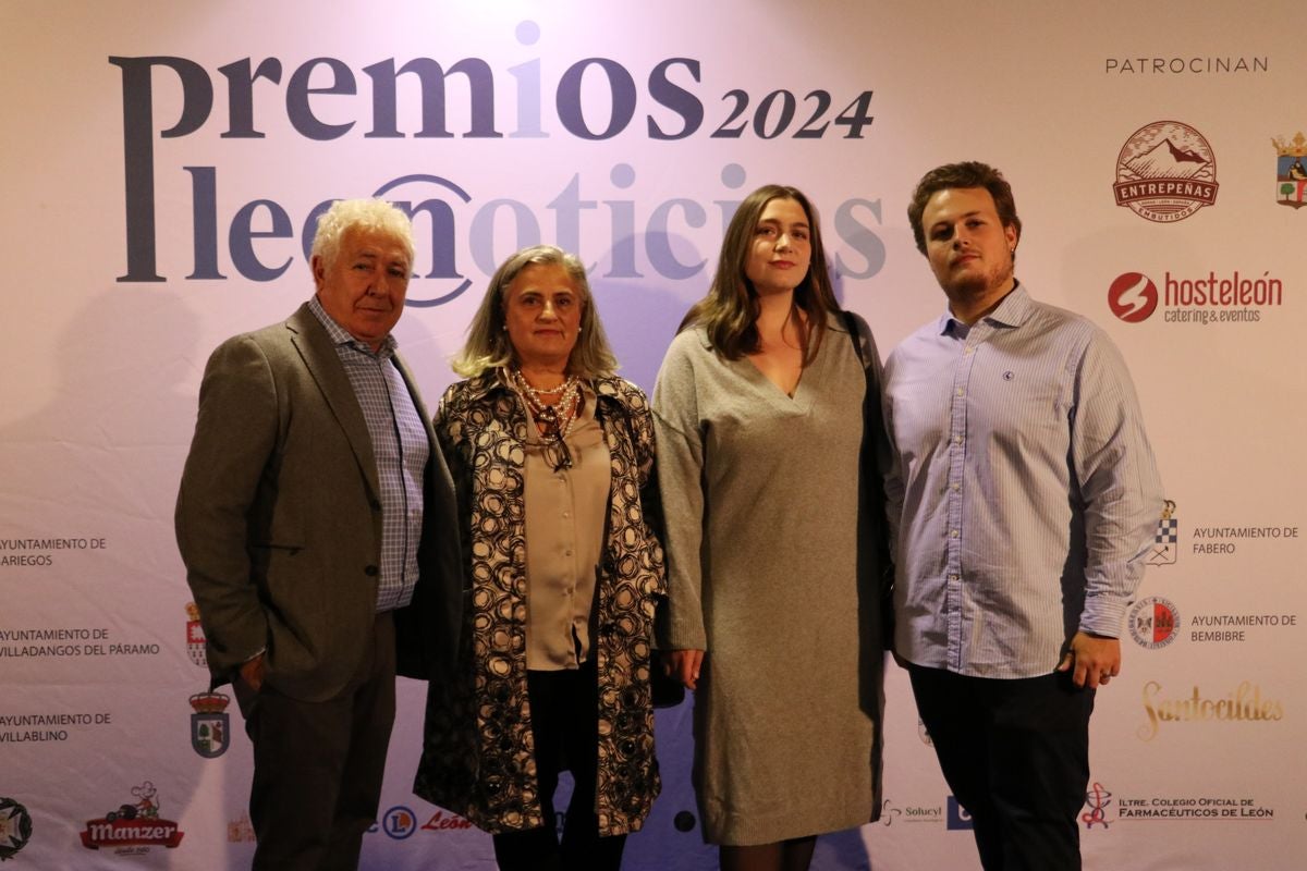 César Cubillas, Esther Miranda, Lucía Martínez y César Cubillas, de la Bodega Ciencepas.