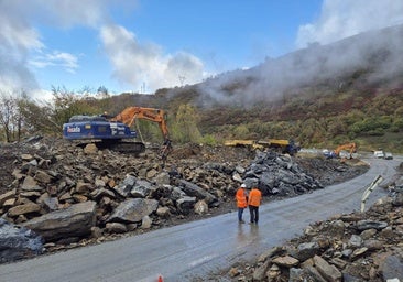 Liberar la AP-66 requerirá mover 70.000 toneladas de piedra caída