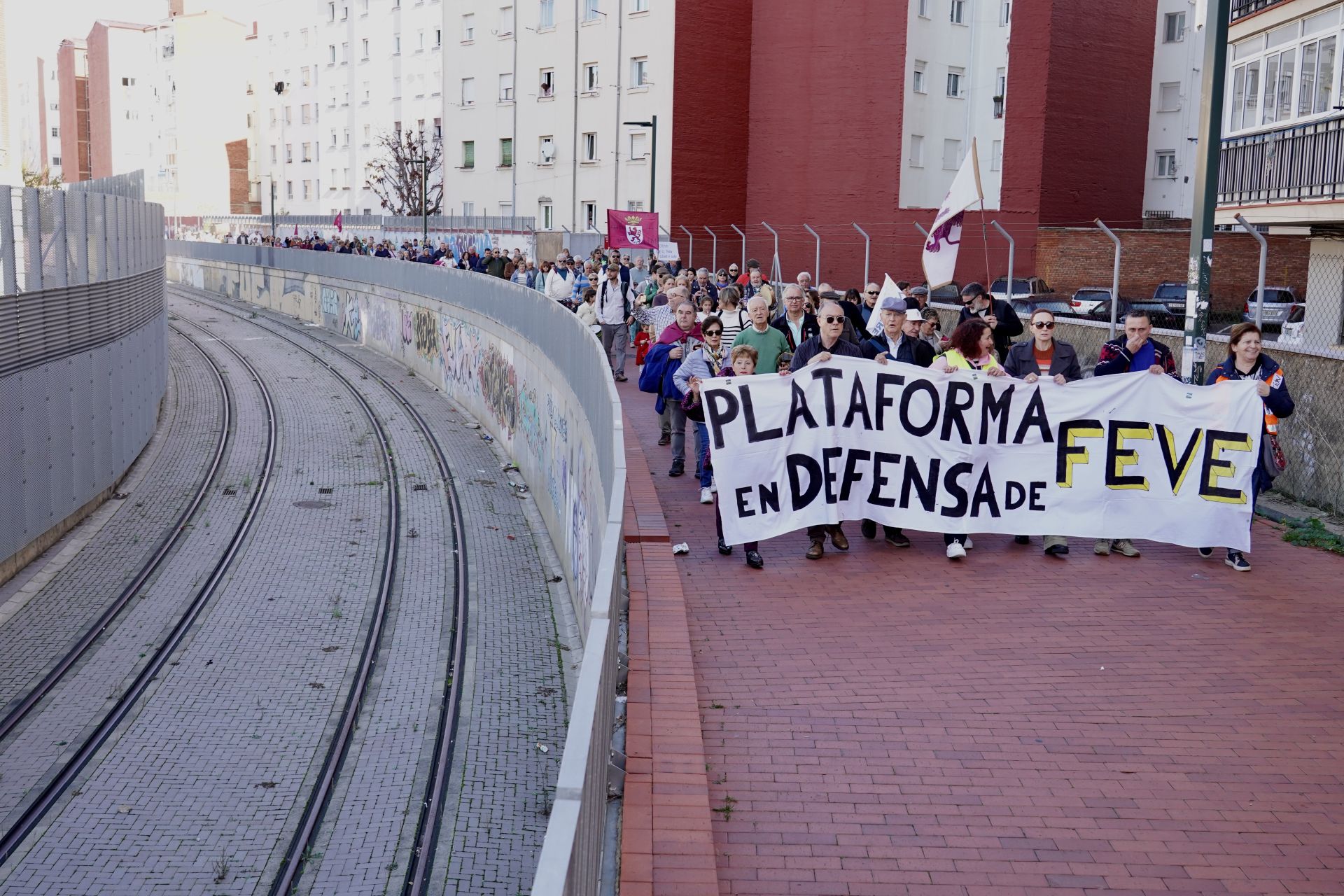 Manifestación por el futuro de Feve en León