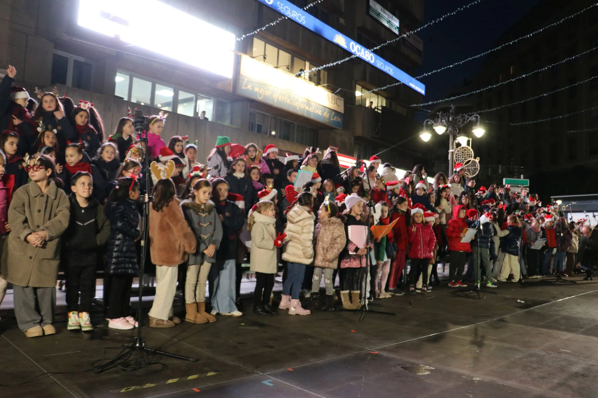 Encendido navideño en la ciudad de León