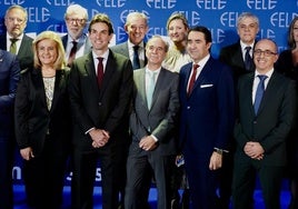 FELE celebra su 32 Día de la Empresa con la entrega del galardón de empresa del año 2024 a grupo Votorantim Cimentos. Asisten, entre otros, la presidenta de la Fundación Confederación Española de Organizaciones Empresariales, Fátima Báñez; el presidente de Fele, Juan María Vallejo, y el CEO en España de la empresa premiada, Alan Svaiter.