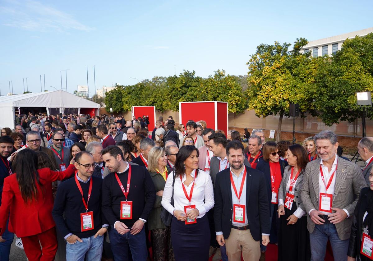 Llegada de Luis Tudanca a Sevilla.