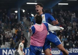 Álex Costa celebra el gol que forzó la prórroga.