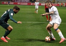 Samanes, en el partido ante el Almería de este miércoles en el Reino de León.