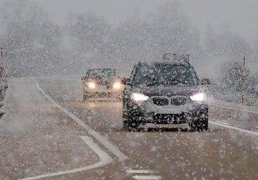 Los consejos de la DGT para conducir en un temporal de nieve