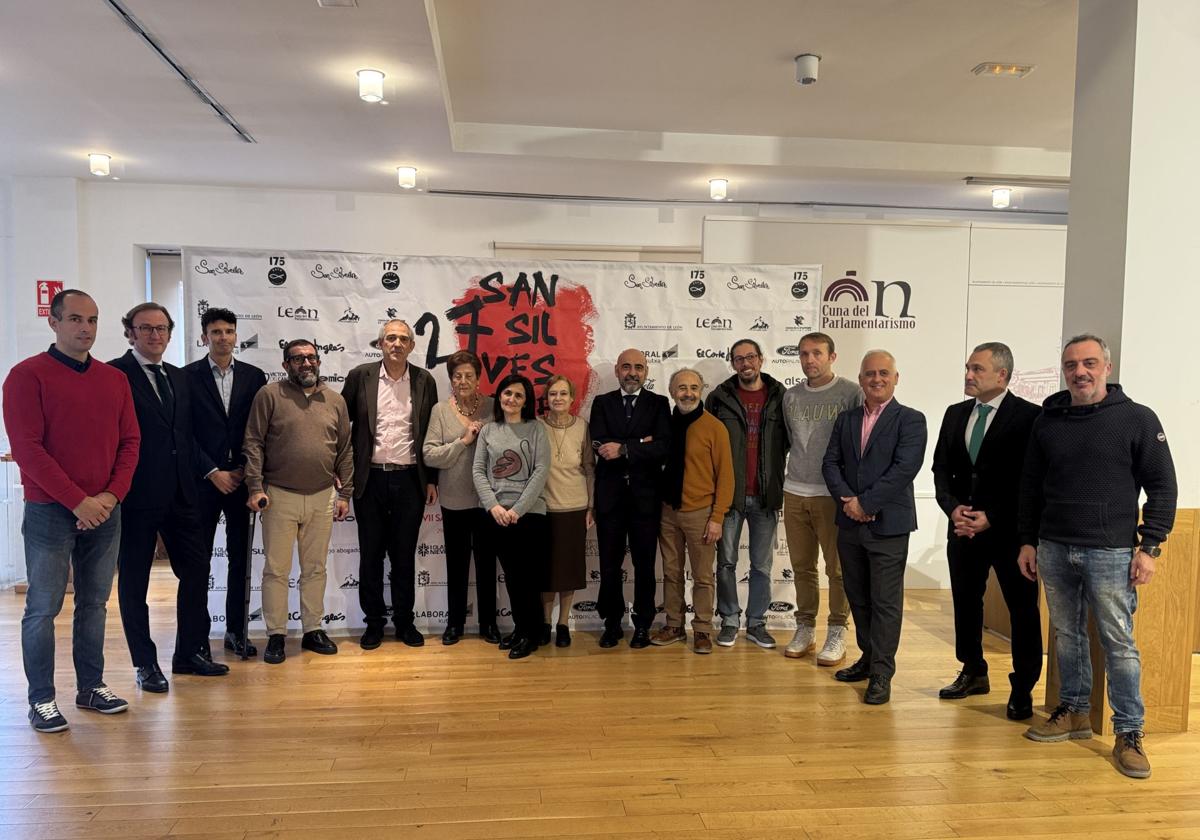 Presentación de la carrera en el antiguo ayuntamiento de la ciudad.