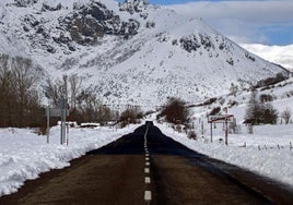 Firme del puerto de las Señales, en León