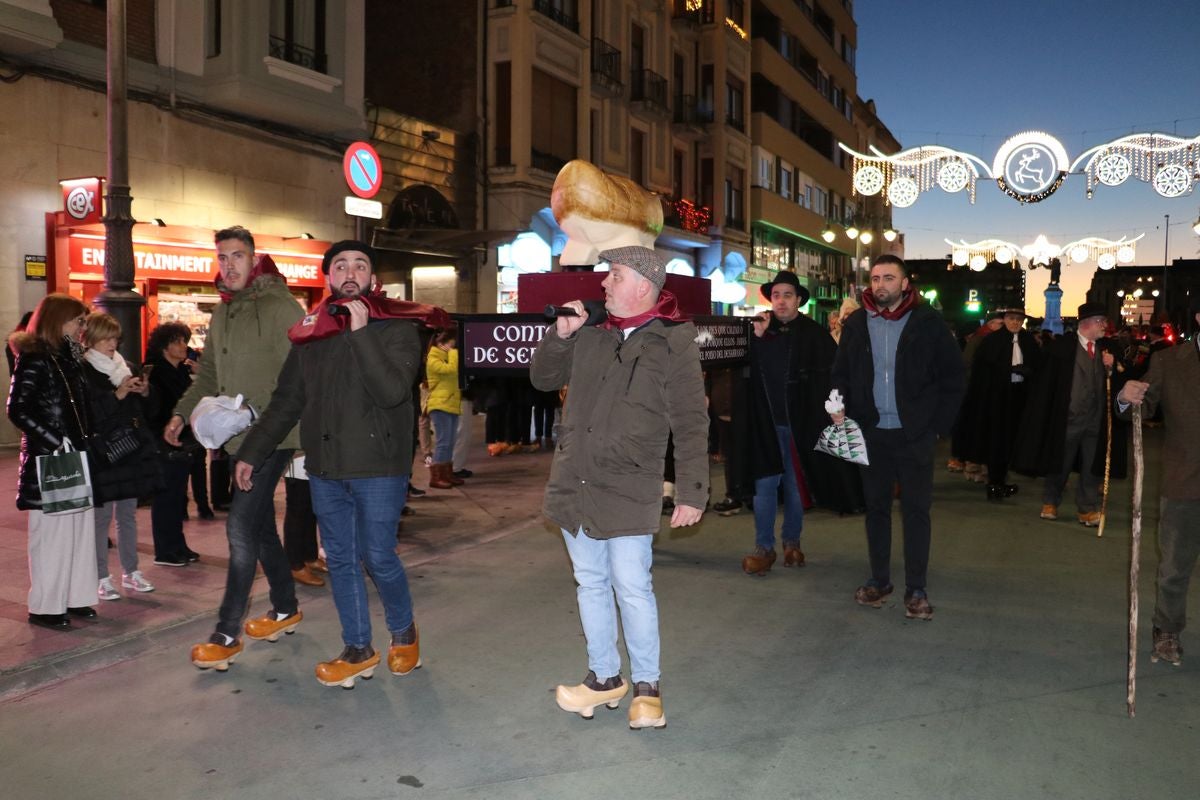 Las galochas vuelven a pisar con fuerza las calles de León