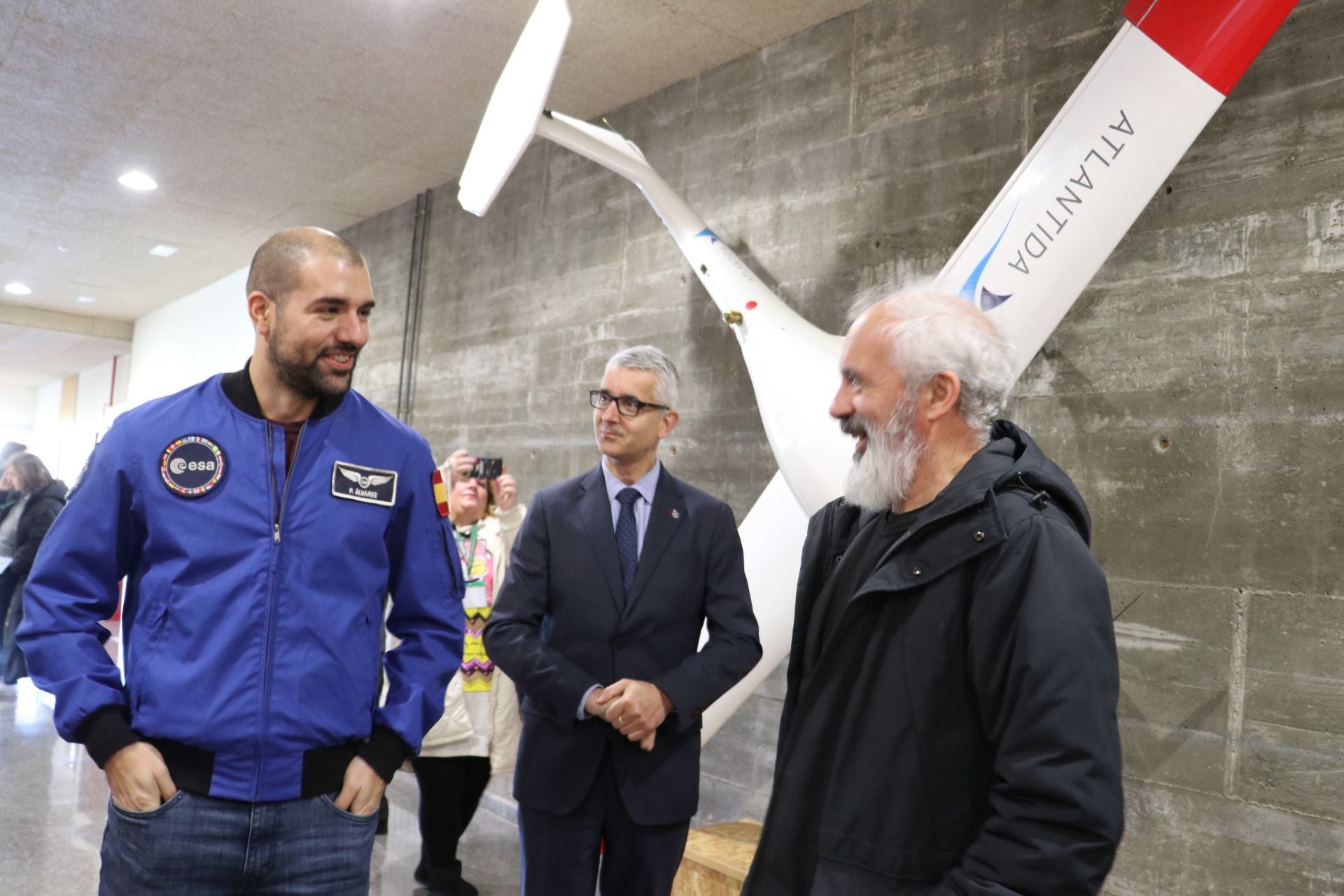 El astronauta Pablo Álvarez visita la Universidad de León