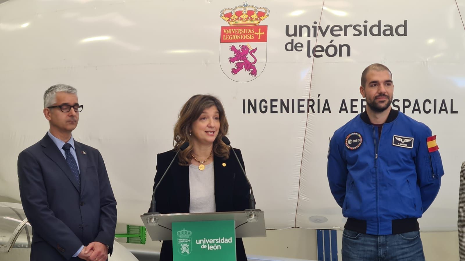 El astronauta Pablo Álvarez visita la Universidad de León