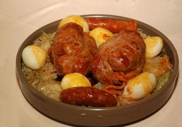 Navidad y Año Nuevo en el Bierzo: la tradición de una comida con botillo