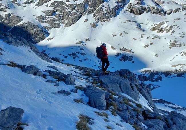 Búsqueda del montañero en Picos.