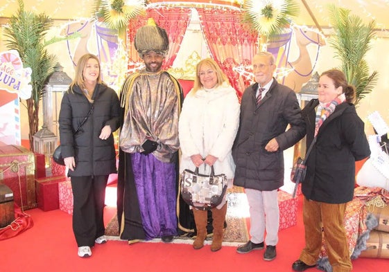 Recepción al Mago Chalupa en la Plaza Fernando MIranda de Ponferrada en 2023