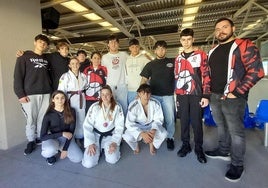 Integrantes del Club Kyoto en la competición celebrada en Valladolid.