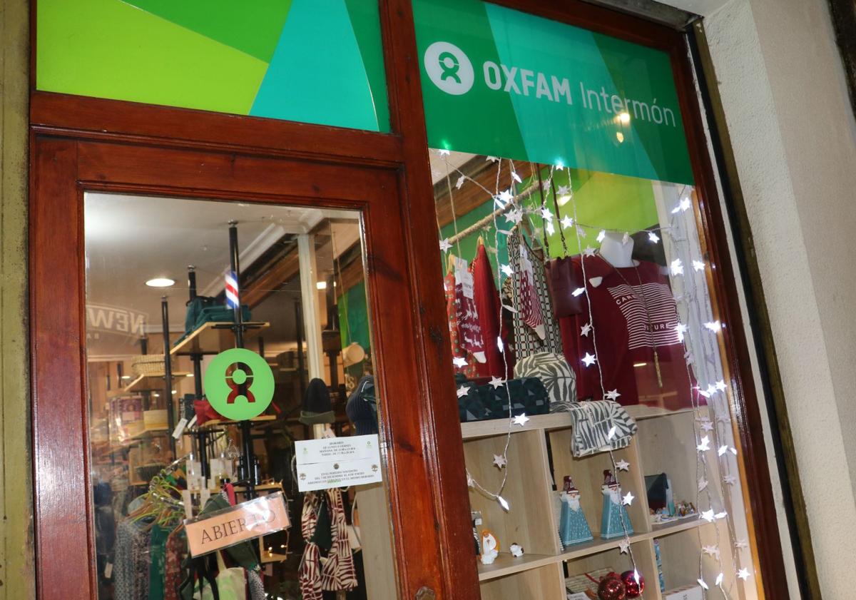 Imagen principal - Cinco tiendas en León para encontrar un regalo de última hora 'low cost' y sostenible