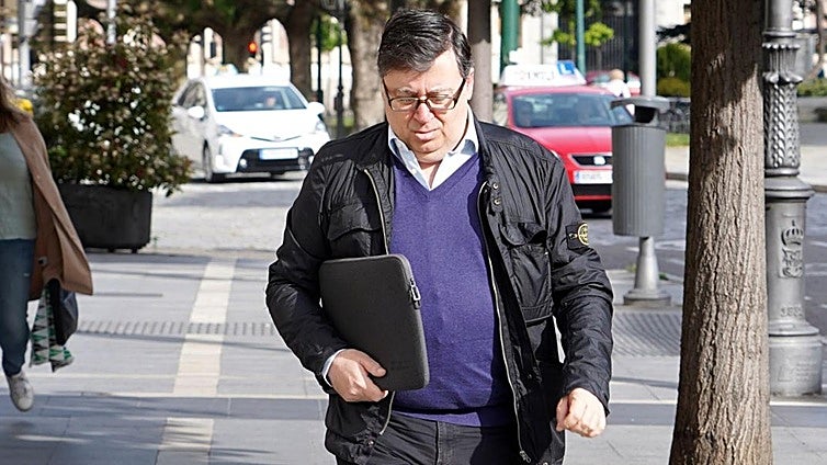 Rafael Delgado, Begoña Hernández, Juan Carlos Sacristán y seis empresarios, condenados en el 'caso Perla Negra'