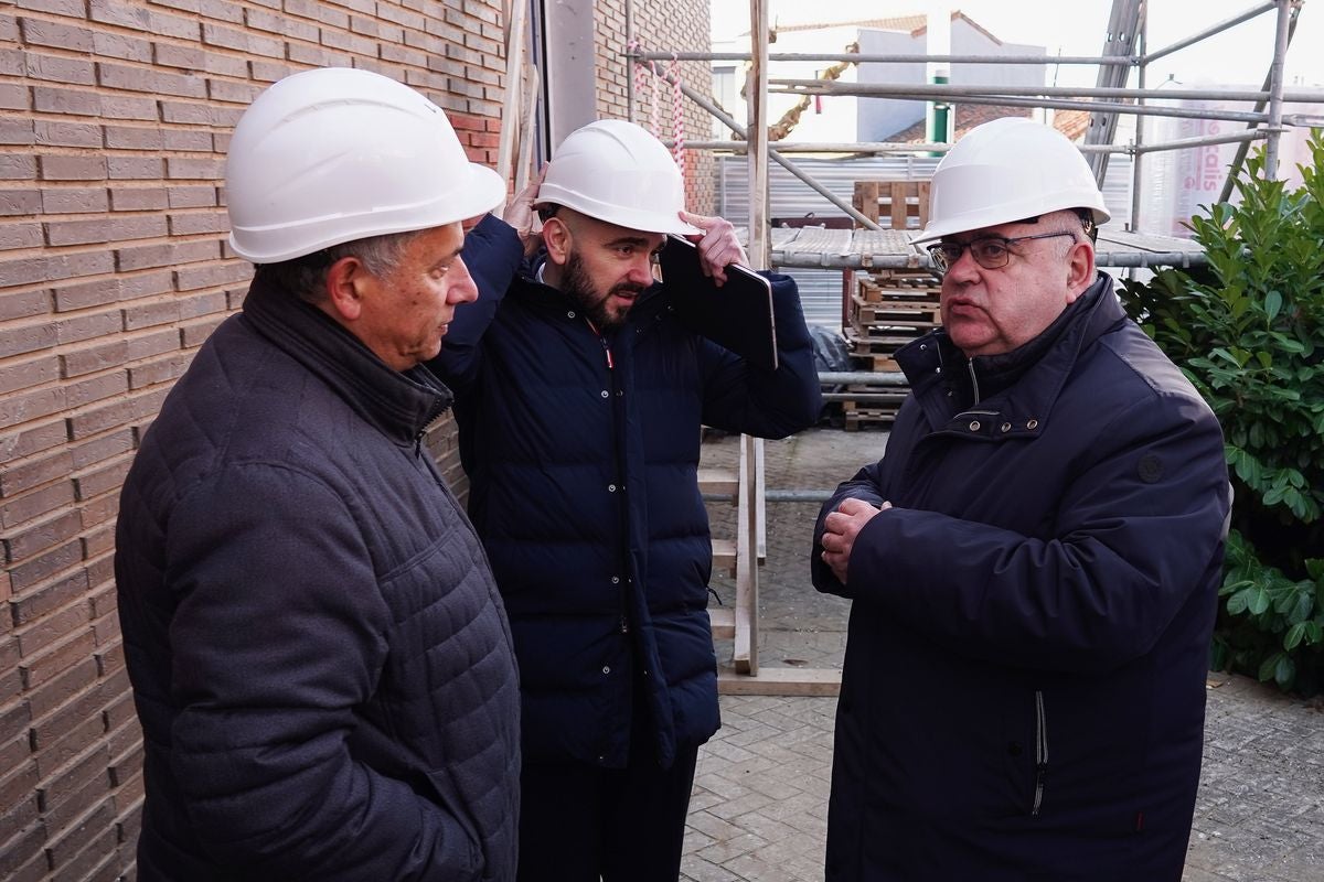 Visita del consejero de Sanidad a las obras del centro de salud de Pinilla