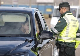 Control de tráfico de la Guardia Civil en la provincia de León.