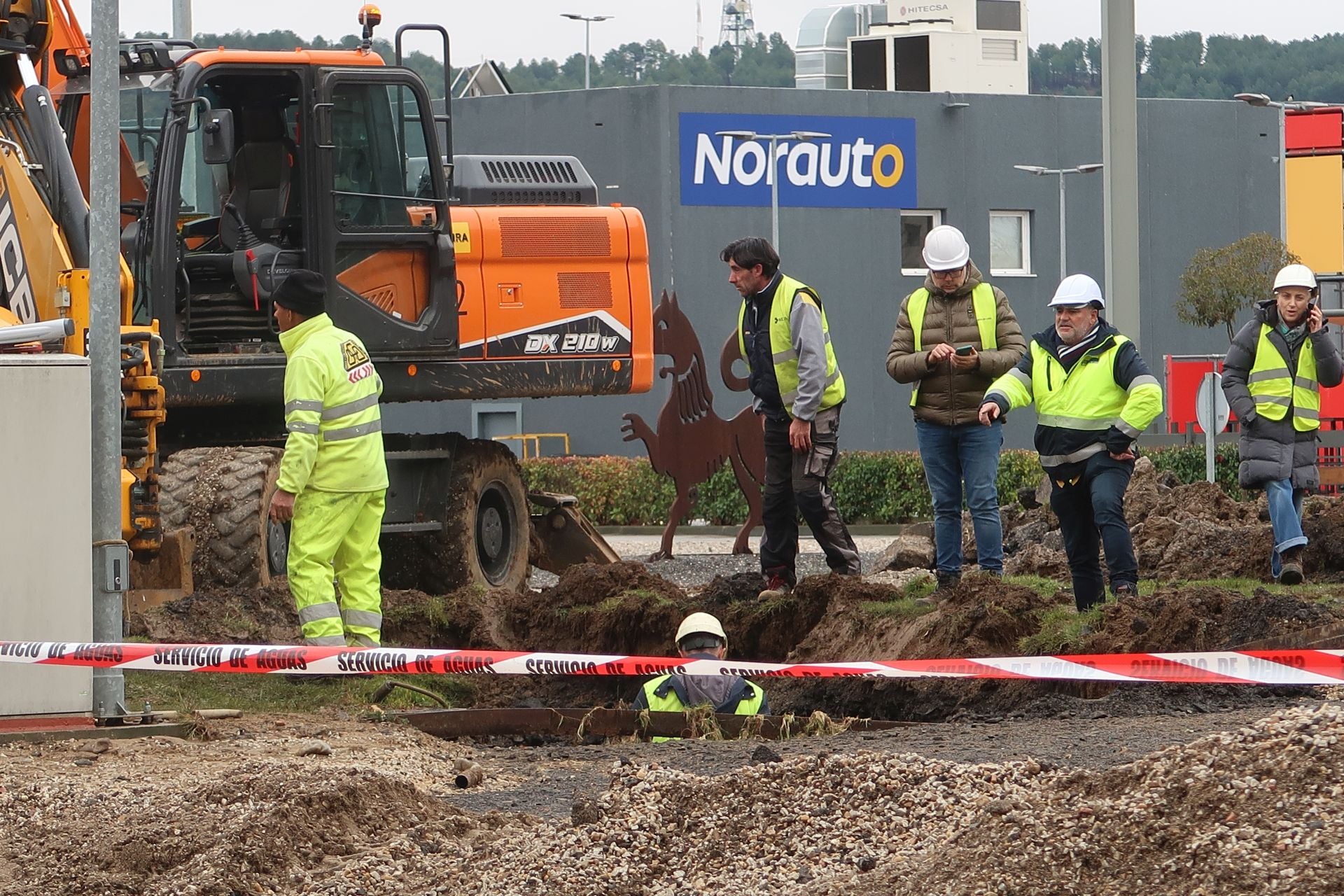 Imágenes de las consecuencias del reventón en Fernández Ladreda