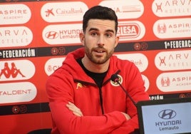 Diego Barri, en la sala de prensa del Reino de León.