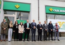 Inauguración de la nueva ofician de Caja Rural en León.