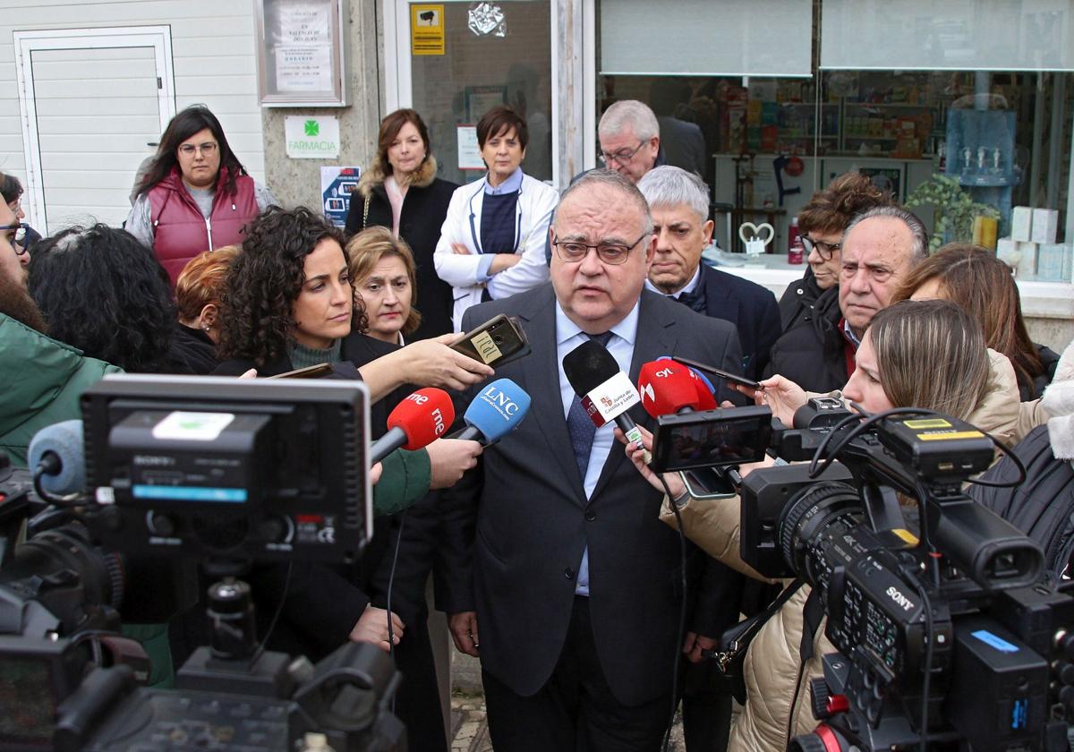 El consejero de Sanidad, Alejandro Vázquez Ramos.