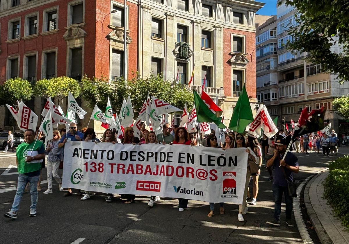 Protesta de trabajadores de Atento el pasado verano.