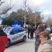 Un hombre amenaza a otro con una pistola en la zona del rastro de León