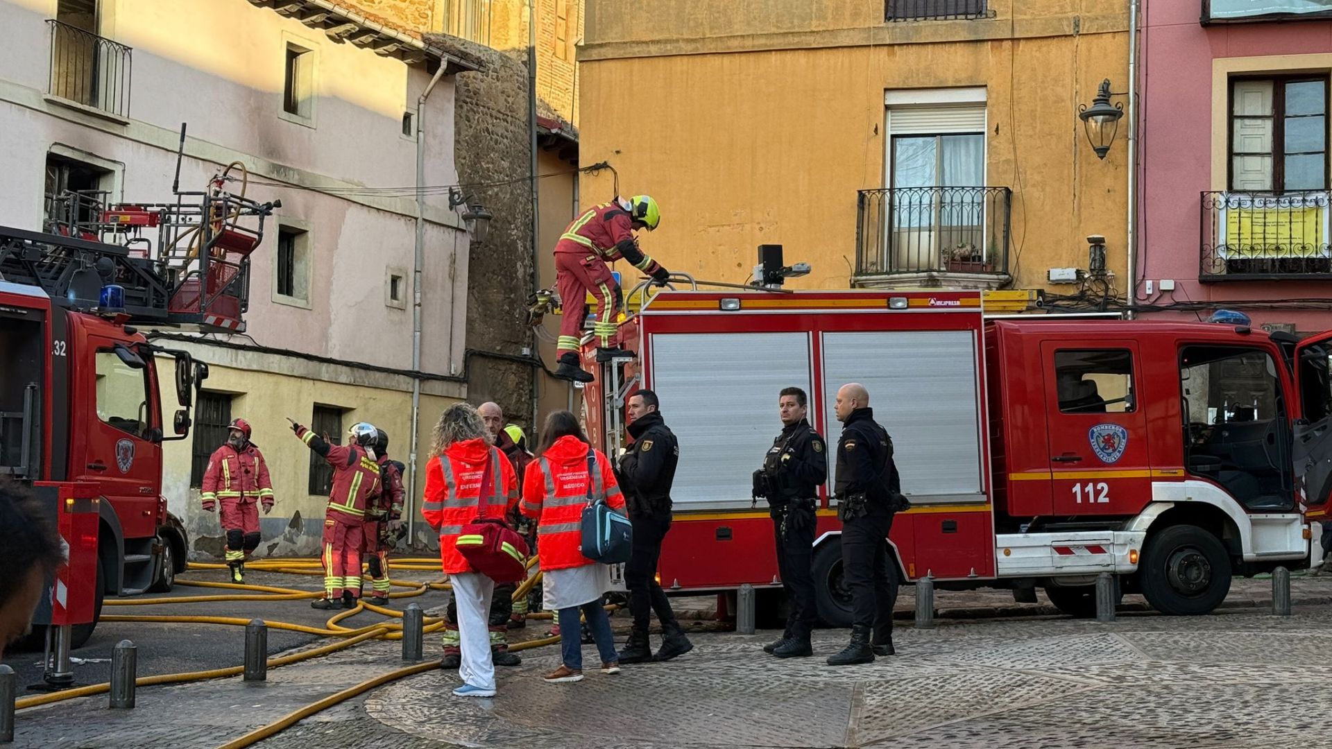 Incendio en una vivienda okupada de León