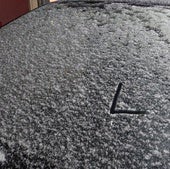 La nieve de la 'bestia del este' alcanza León ciudad de madrugada