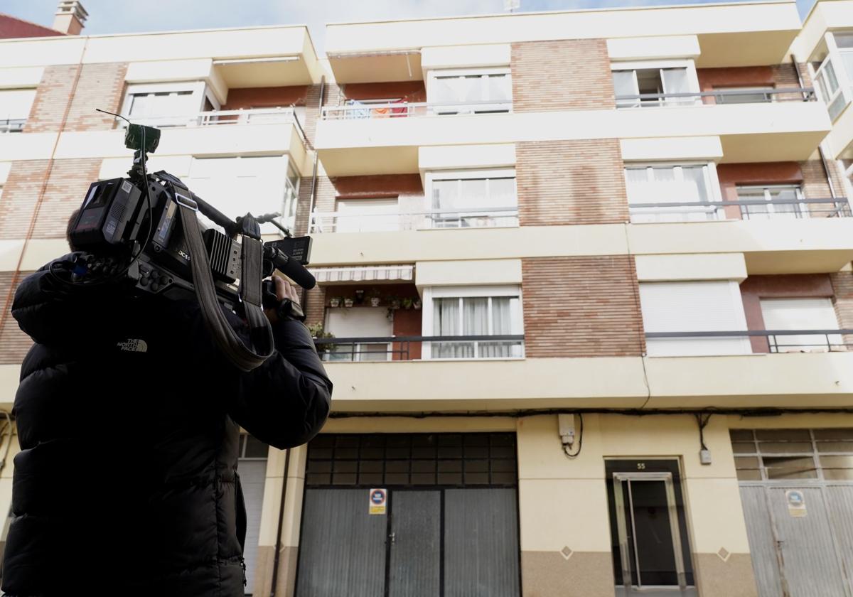 La vivienda donde se produjo el suceso en La Bañeza.