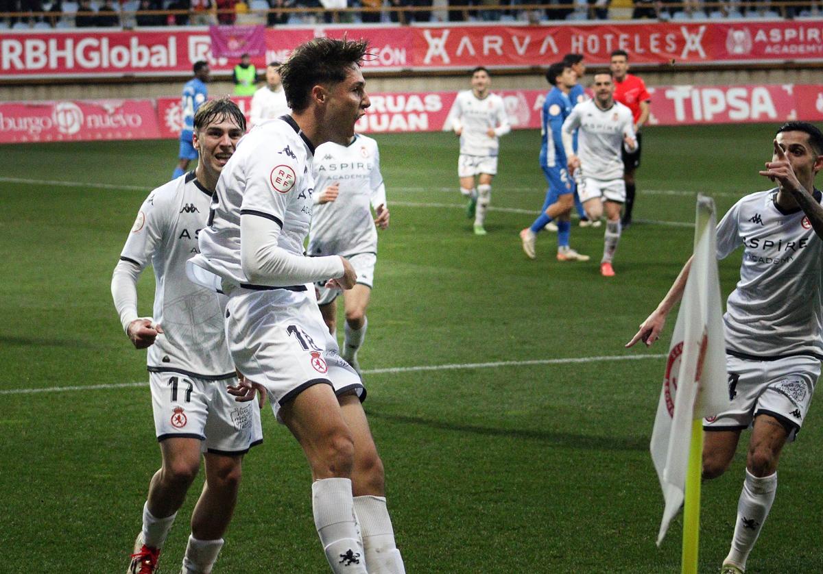 La celebración de un gol del partido del domingo.