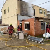 Varias viviendas víctimas de las llamas en dos pueblos de León