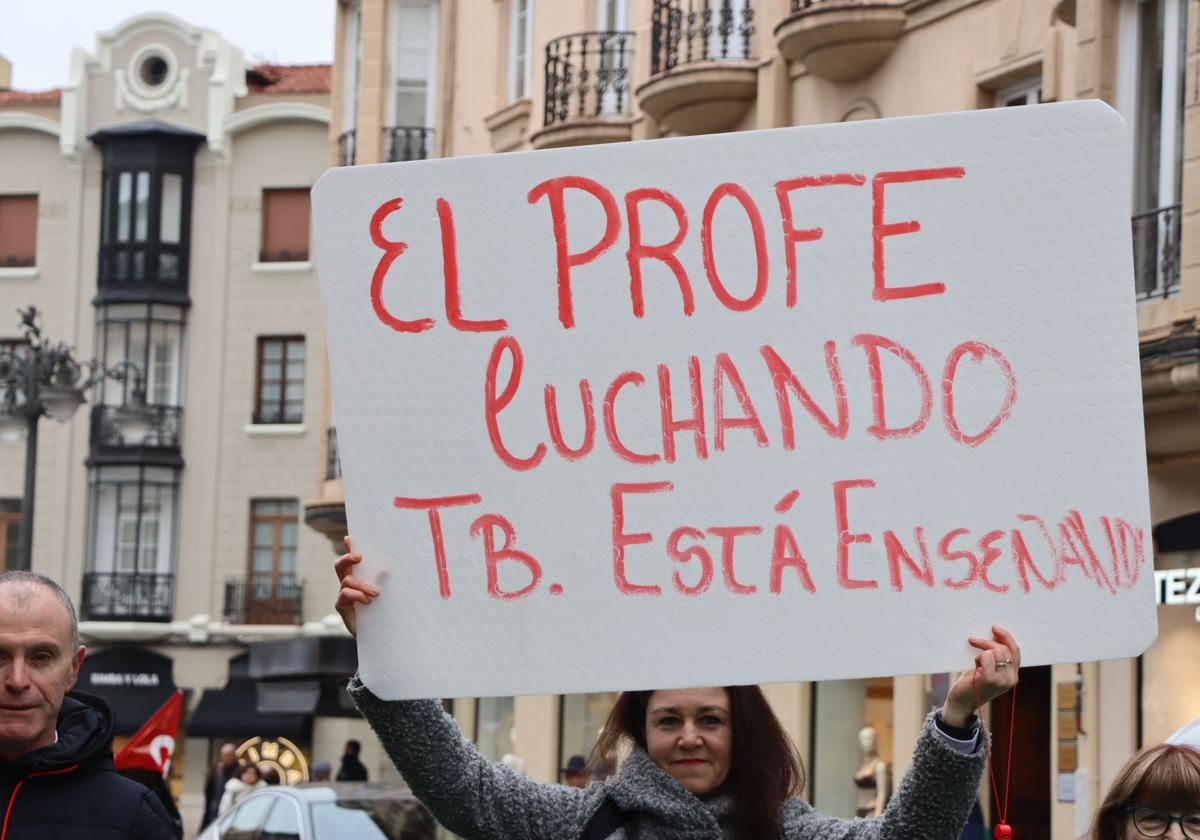 Manifestación del IES García Bellido en el centro de León