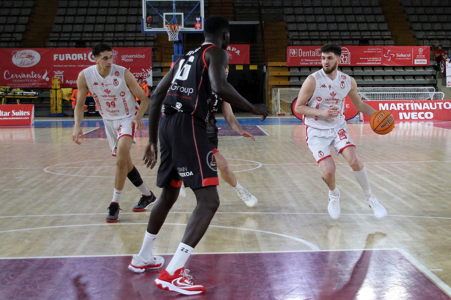 Las mejores imágenes del Cultural-Biele de baloncesto