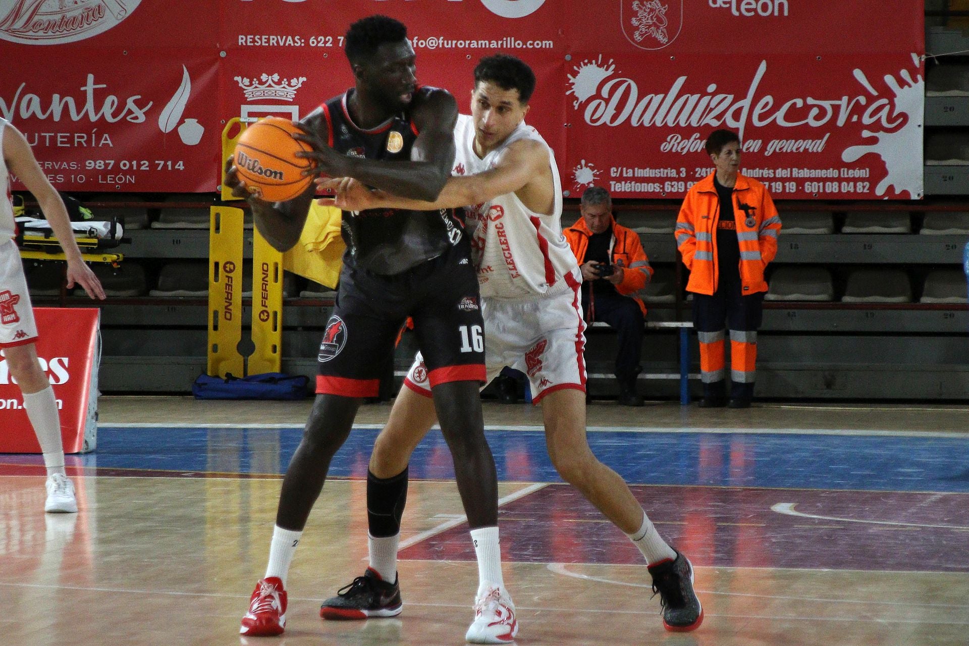 Las mejores imágenes del Cultural-Biele de baloncesto