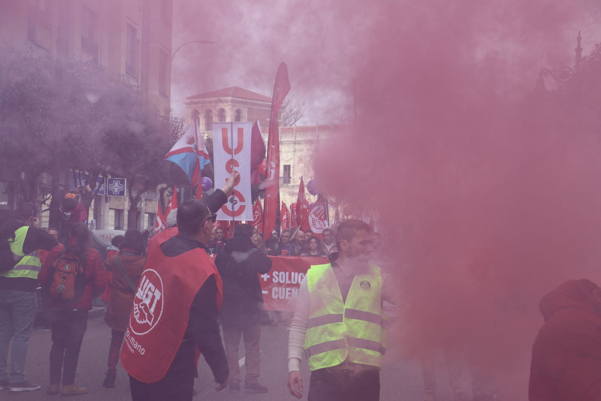 Las imágenes de la manifestación del 16-F en León