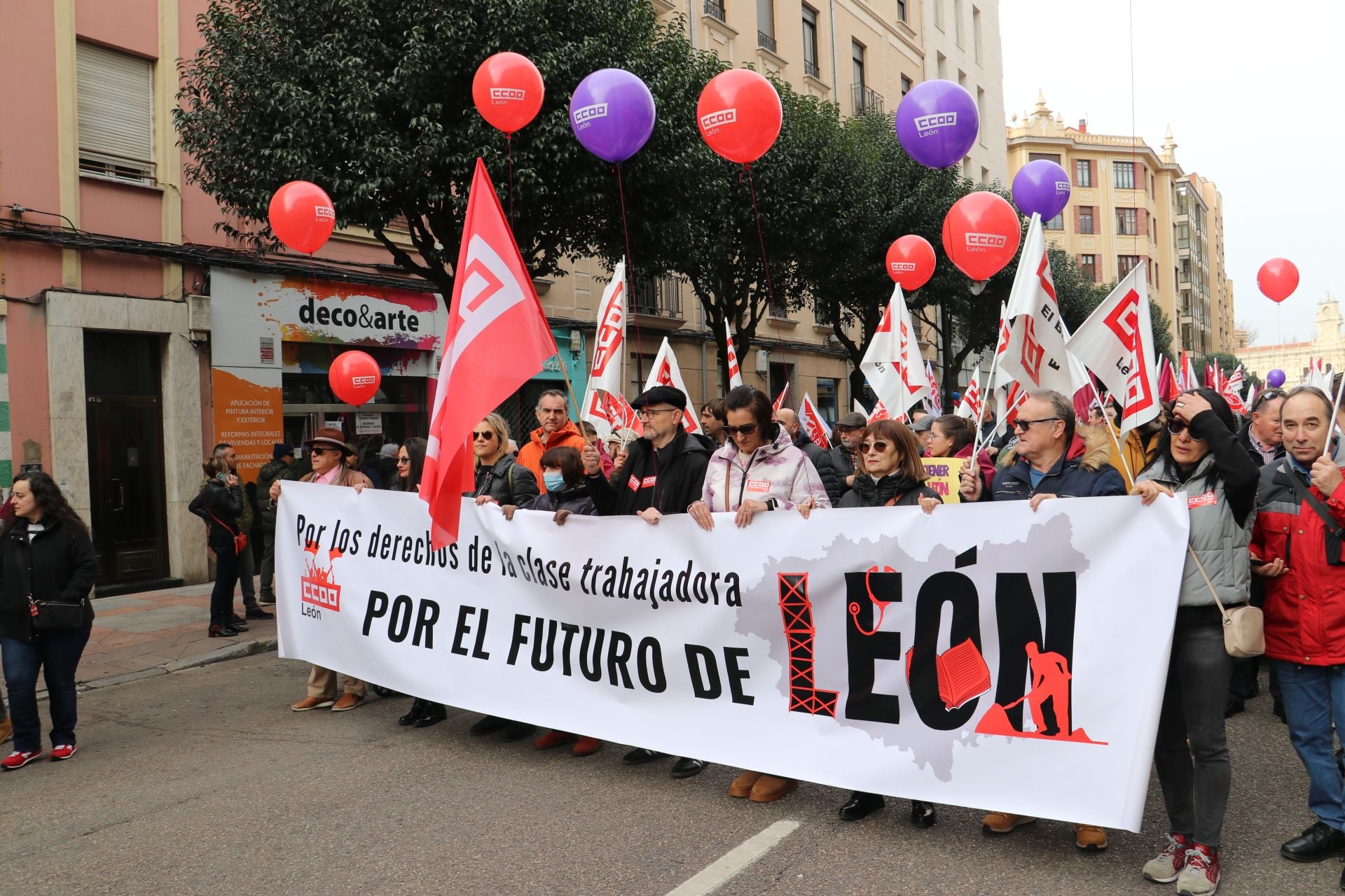 Las imágenes de la manifestación del 16-F en León