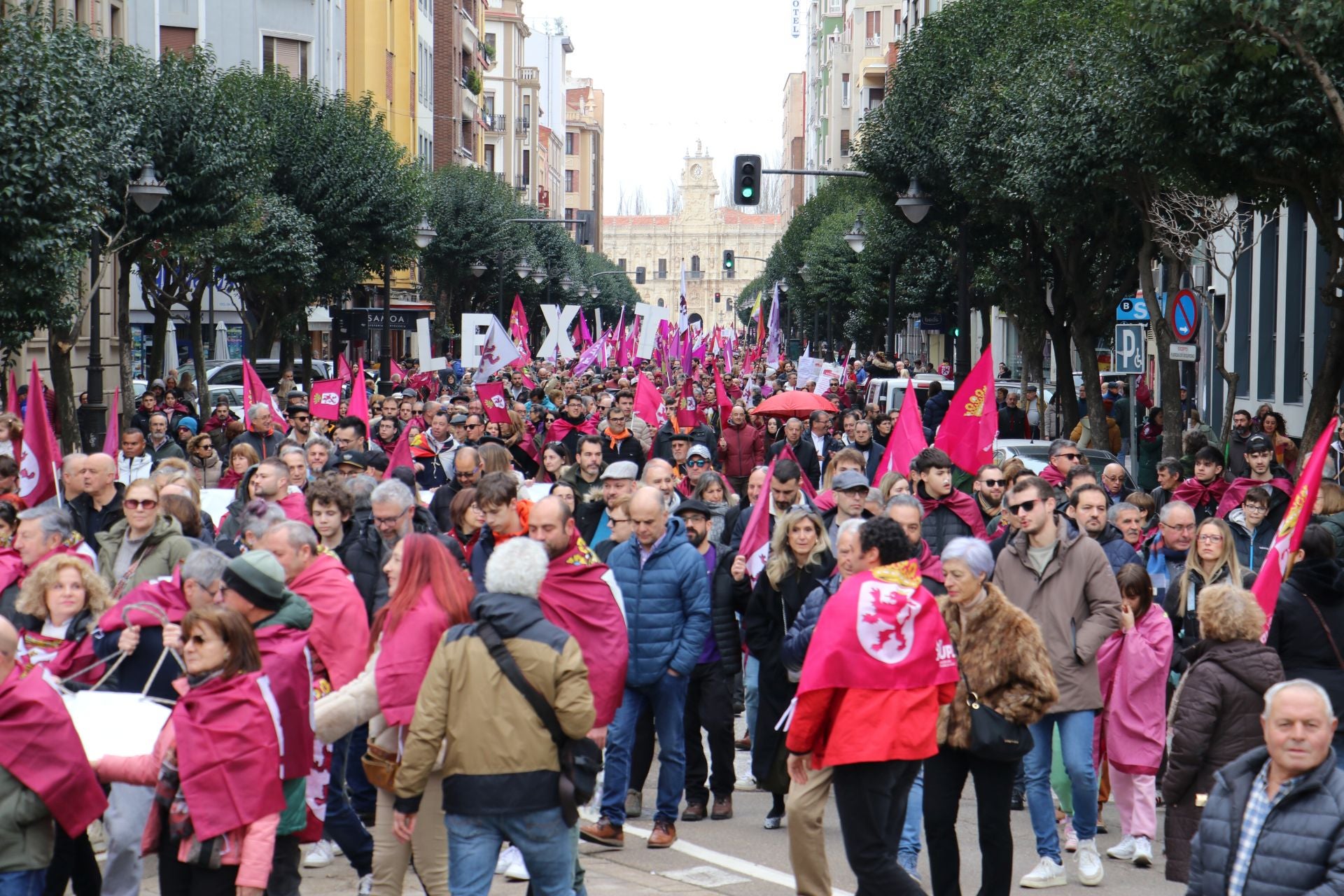 Las imágenes de la manifestación del 16-F en León