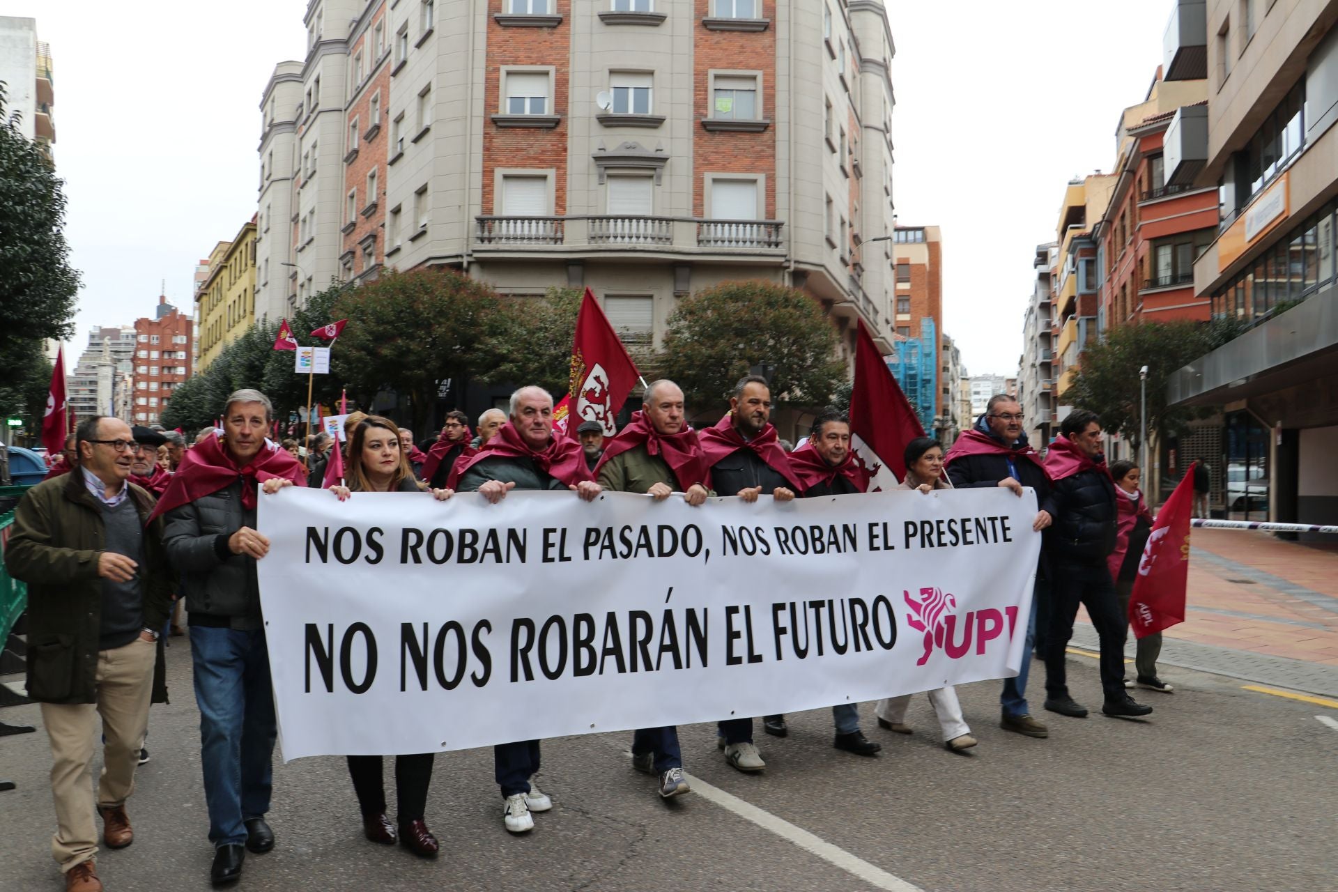 Las imágenes de la manifestación del 16-F en León