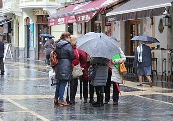 Nubes y algunas lluvias para la jornada de martes