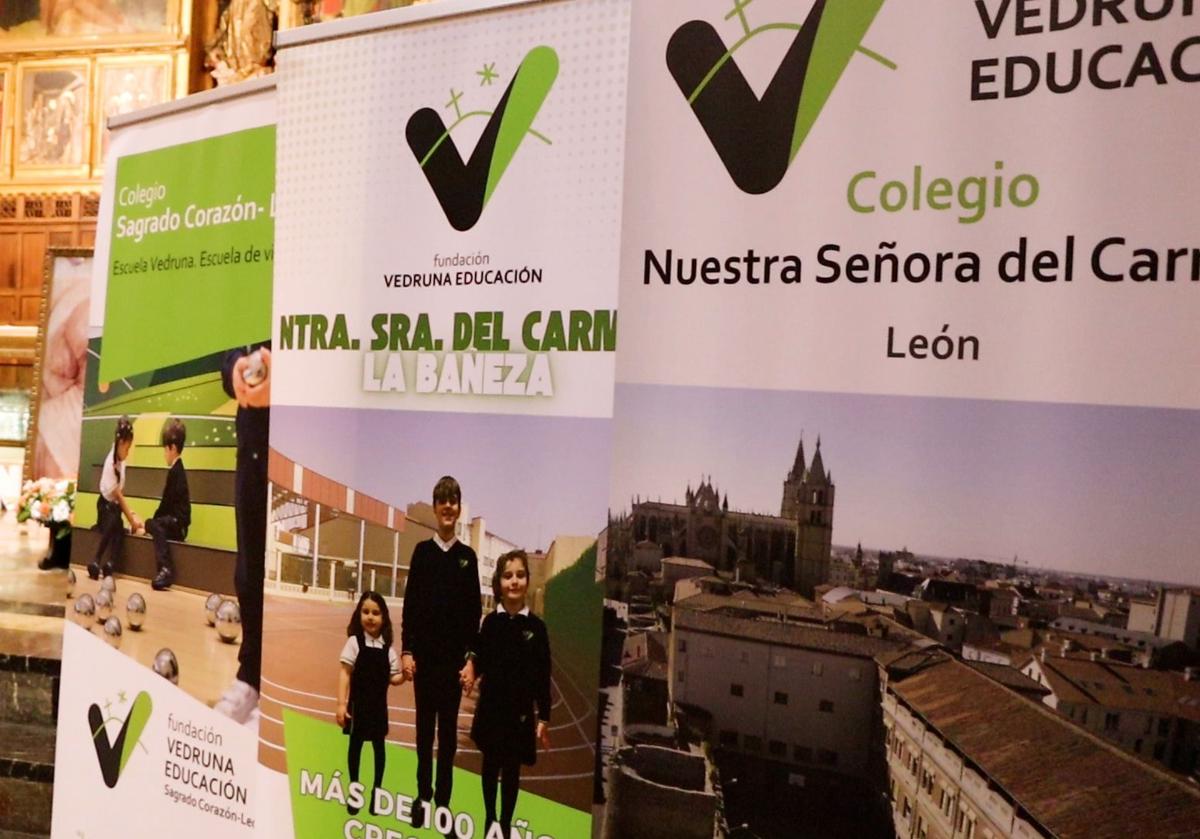 Imagen principal - Eucaristía en la Catedral de León celebrando los 200 años de la familia Vedruna