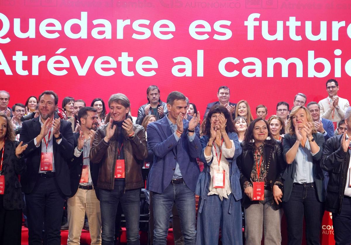 El PSOE abre la puerta a una consulta a las bases sobre la autonomía de León