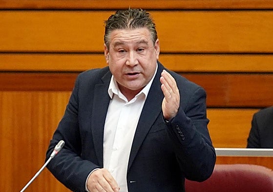 Intervención del portavoz de UPL Luis Mariano Santos en el Pleno de las Cortes de Castilla y León.