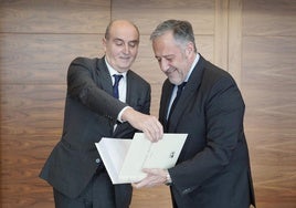 El procurador del común presenta al presidente de las Cortes su memoria de 2024.